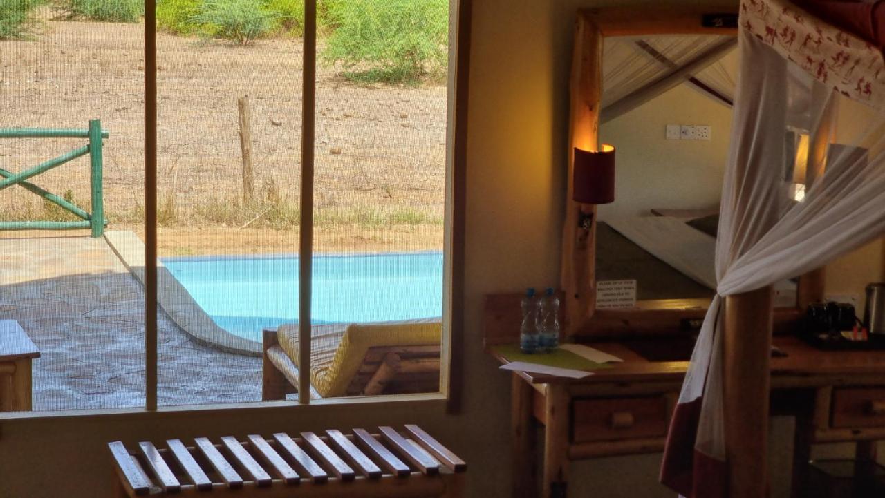 Manyatta Camp Hotel Voi Kültér fotó