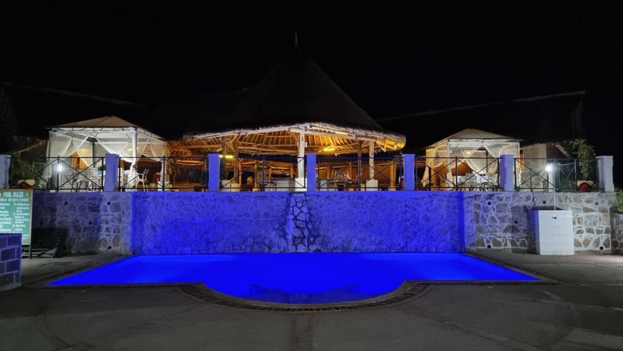 Manyatta Camp Hotel Voi Kültér fotó